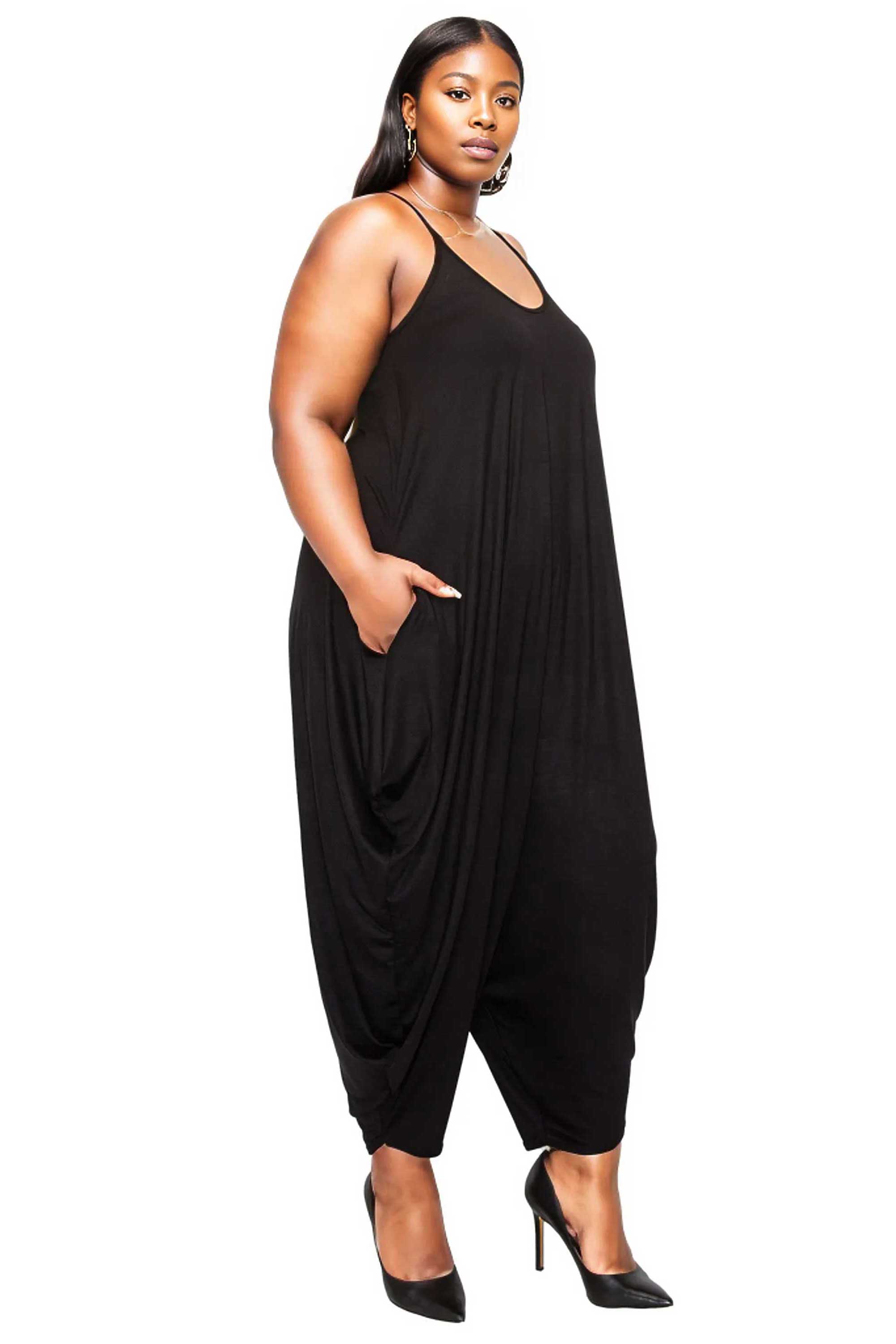 Plus Size Quinn Tulip Bottom Pocket Jumpsuit – L I V D