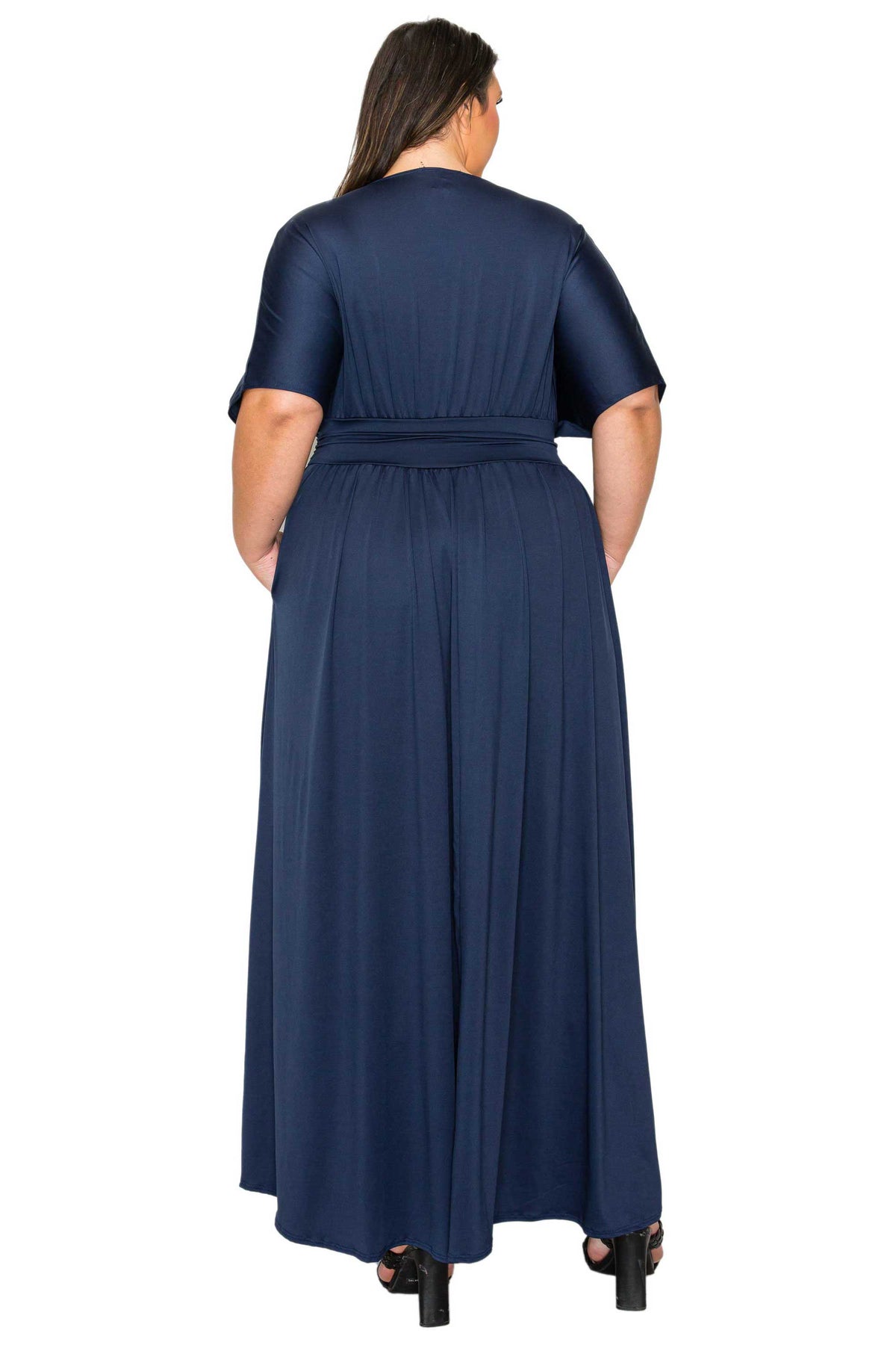 L I V D Plus Size Raffi Empire Waist Pocket Maxi Dress - Hunter Green L I V D Plus Size Raffi Empire Waist Pocket Maxi Dress - Hunter Green