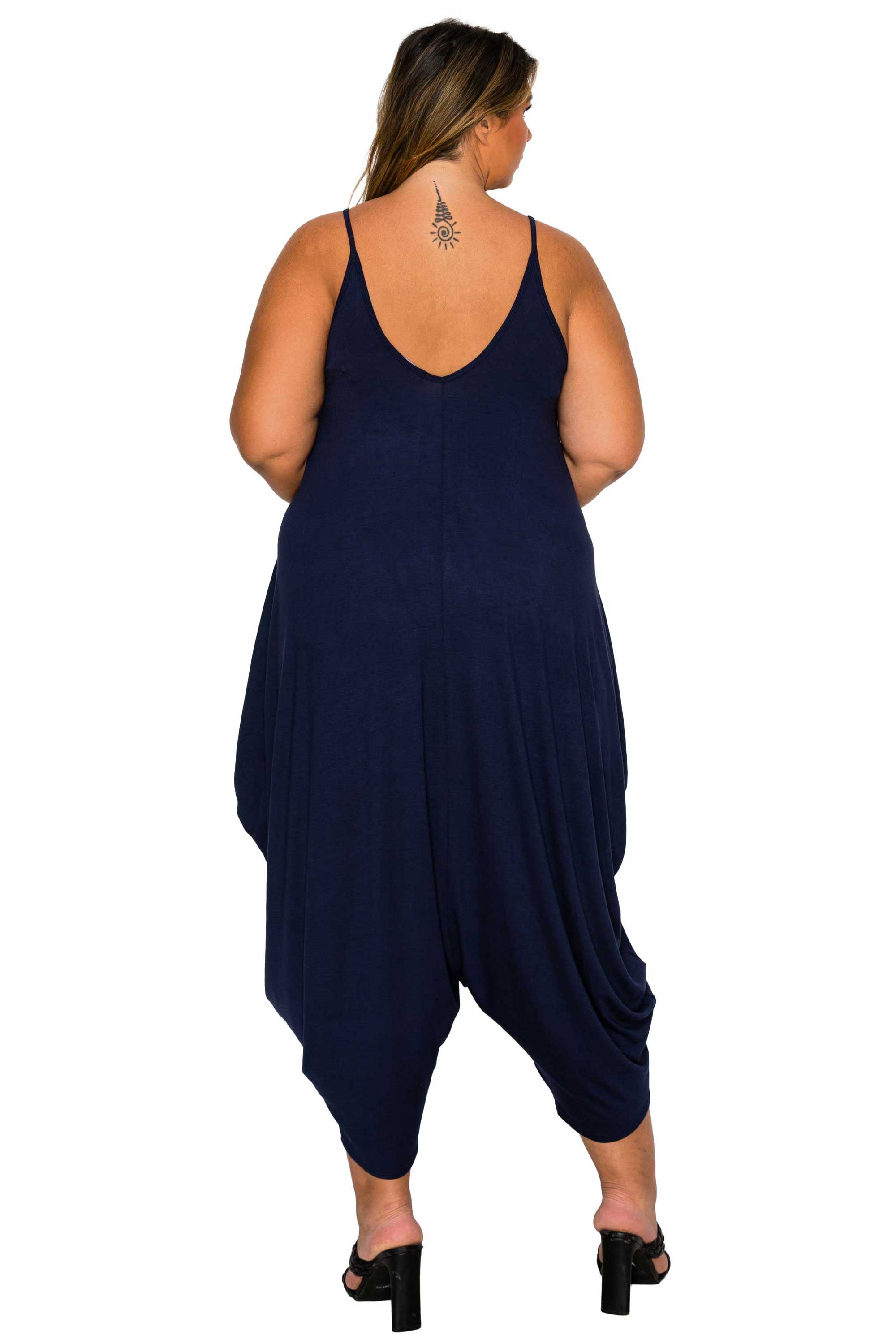 Plus Size Quinn Tulip Bottom Pocket Jumpsuit – L I V D
