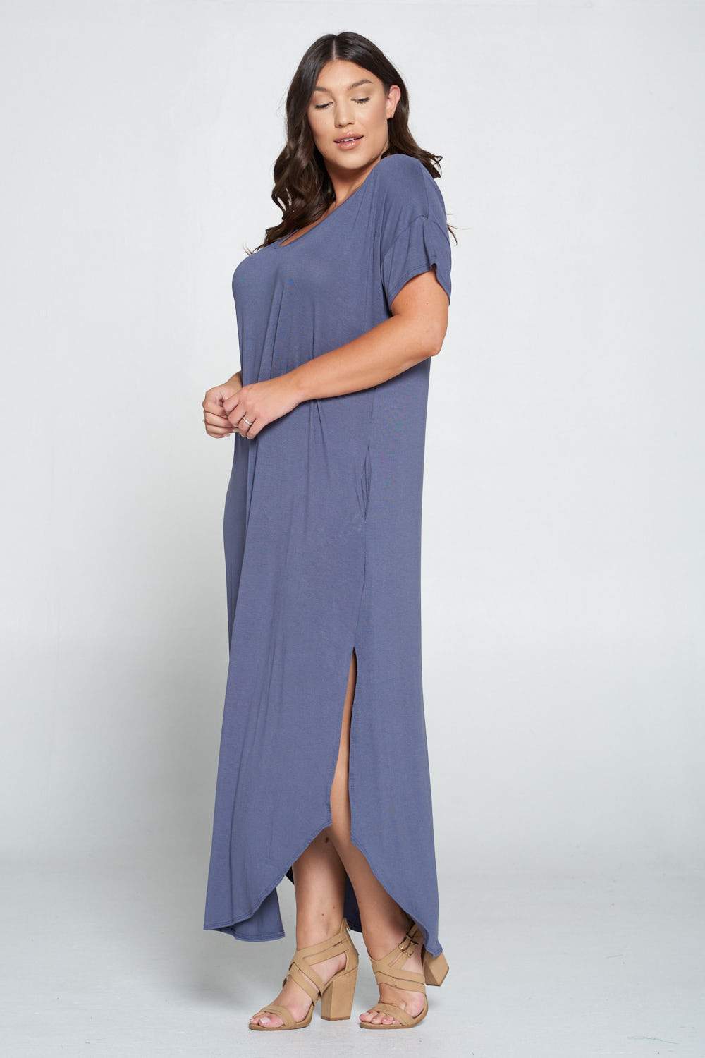 Short Sleeve Maxi Dress - L I V D