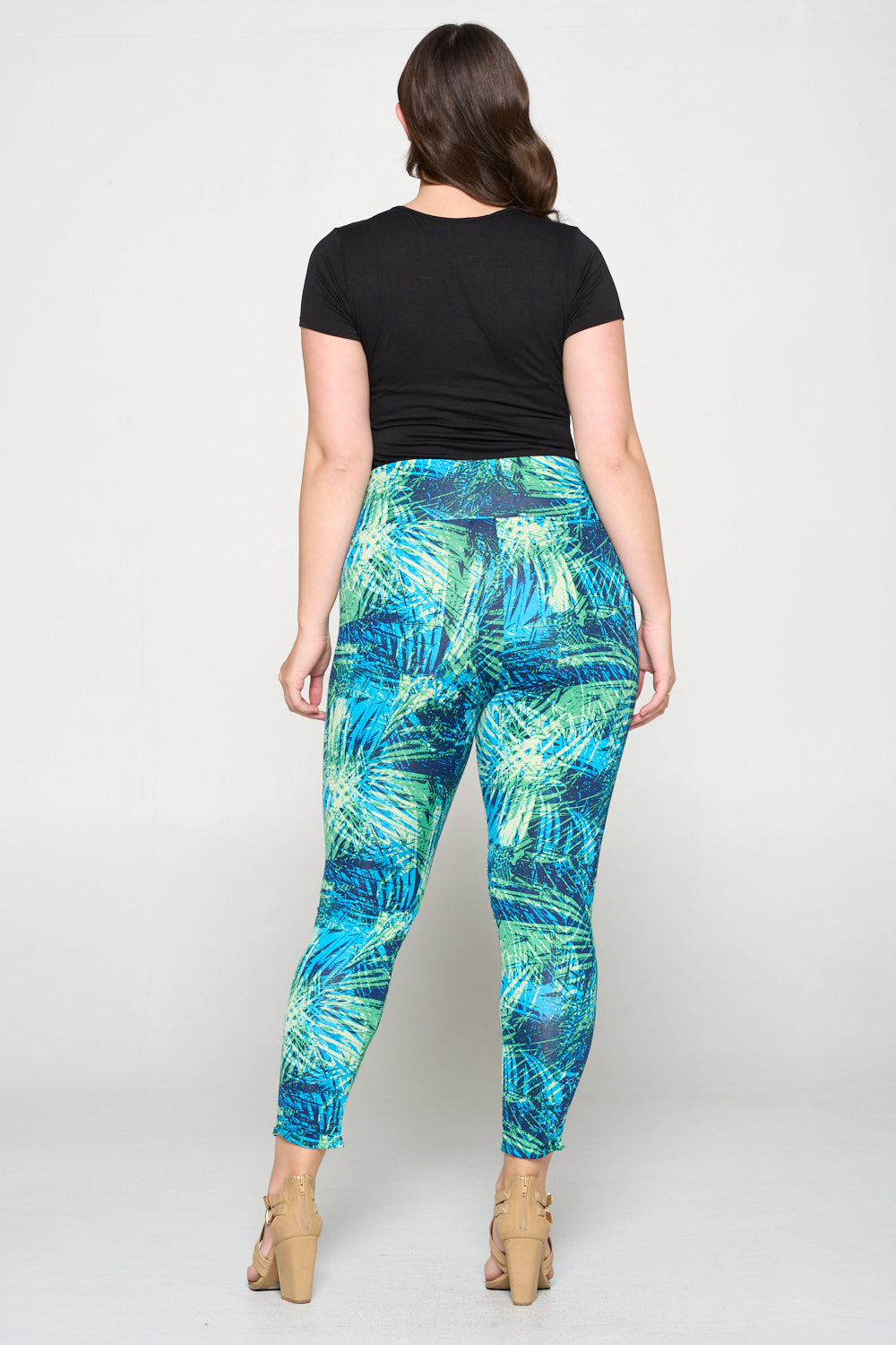 livd apparel plus size boutique tropical leaves yoga leggings