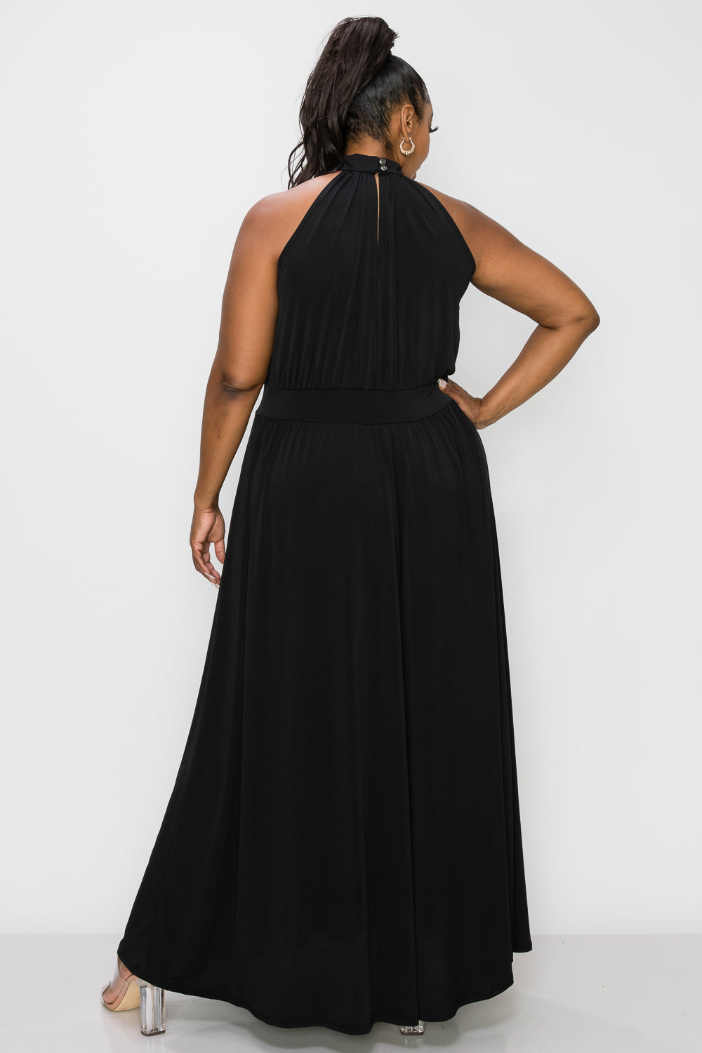 livd plus size boutique halter neck maxi dress in black